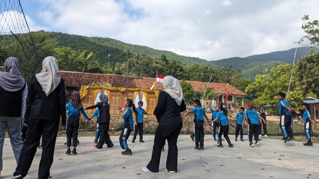 pxl 20250816 013444923