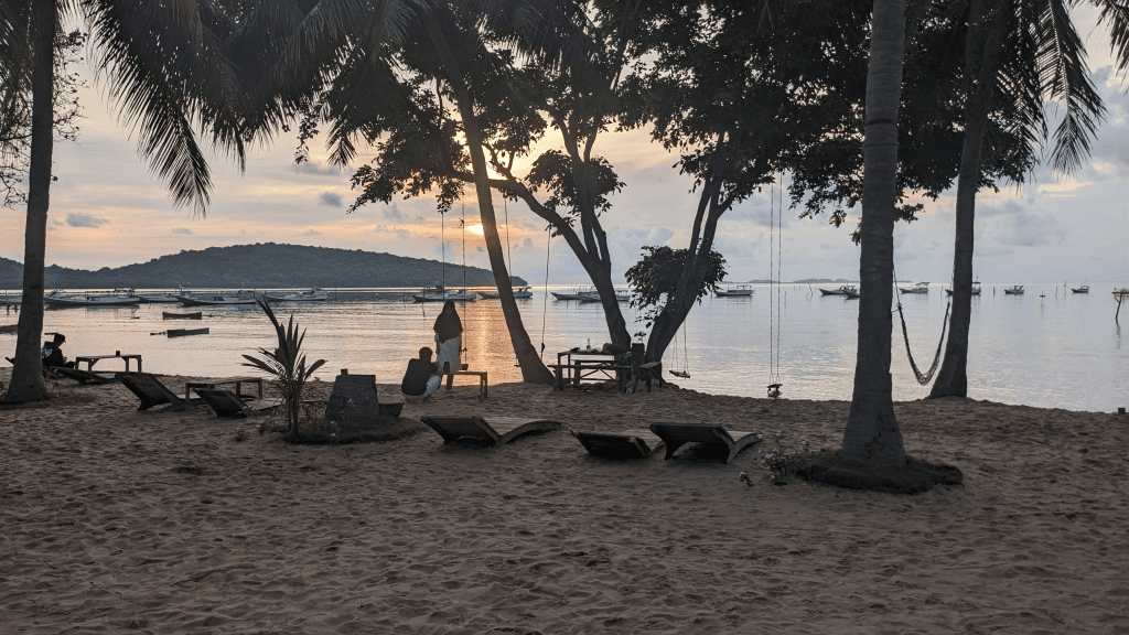 pxl 20250820 230241295